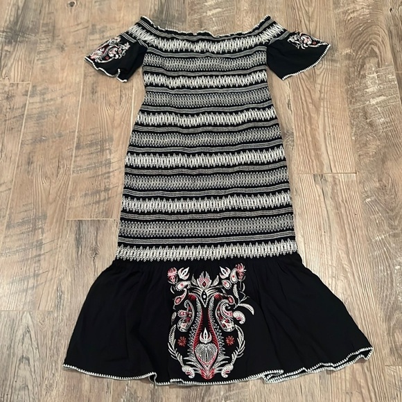 NWT RACHEL Zoe Woman’s Black Dress With Design Size Large - Picture 1 of 7
